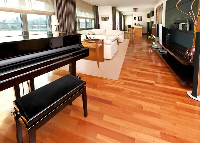 Hotel con piscina: Dorint An Der Messe Koeln